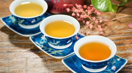 酒后喝什么茶可以解酒？ 葛根茶和浓茶那个解酒比较好？